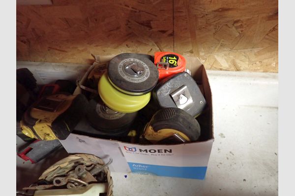 Auction listing photo