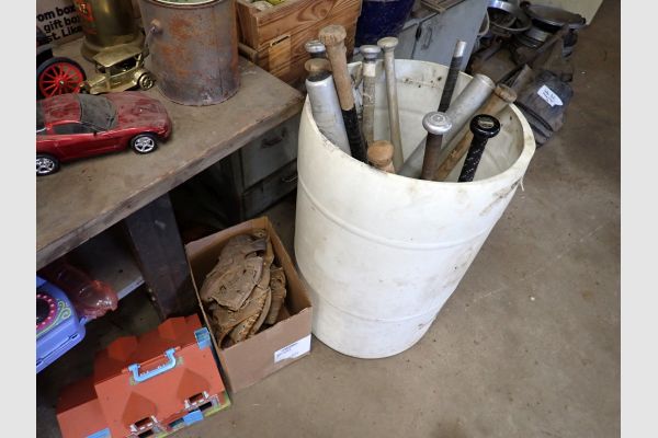 Auction listing photo