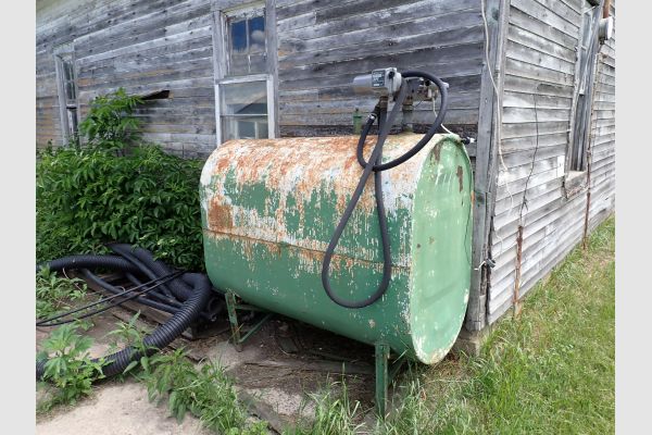 Auction listing photo