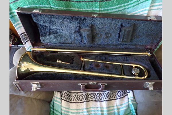 Auction listing photo