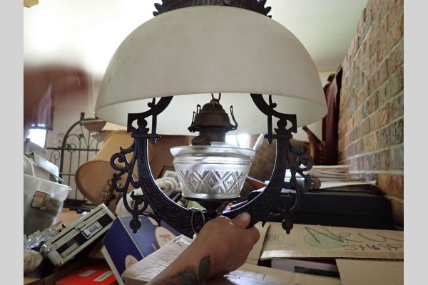 Auction listing photo