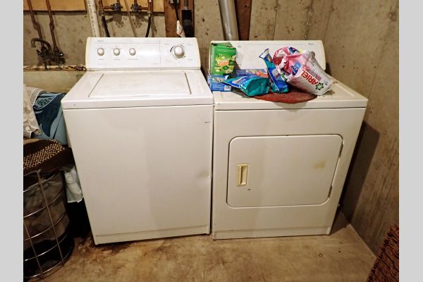 Auction listing photo
