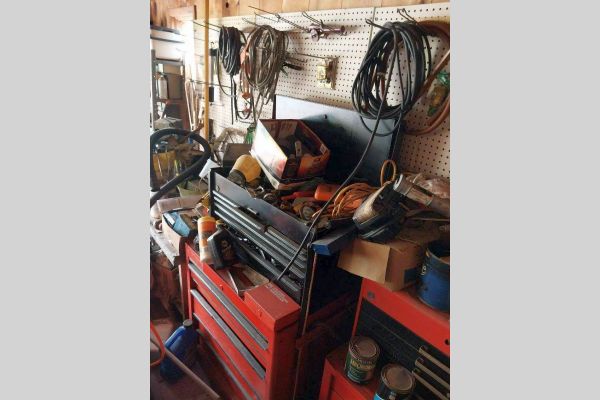 Auction listing photo