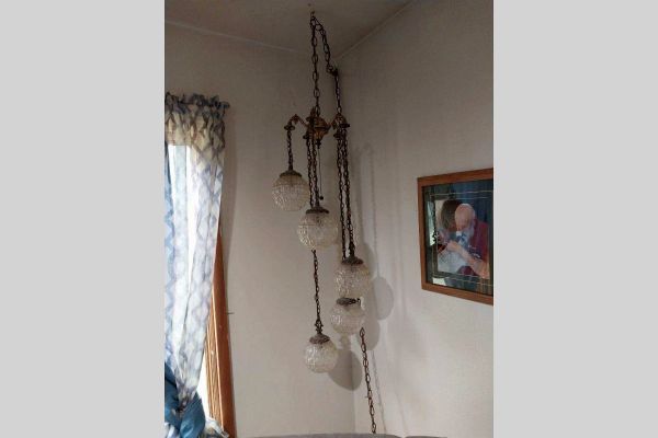 Auction listing photo