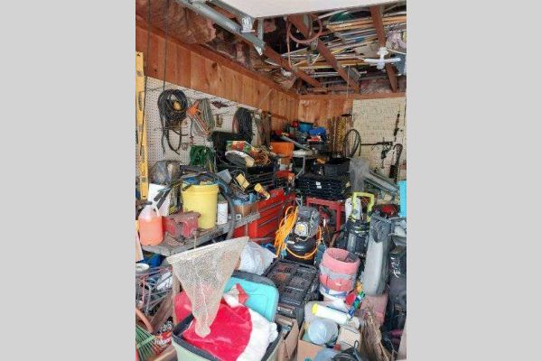 Auction listing photo