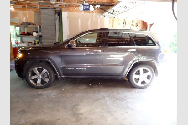 Auction listing photo
