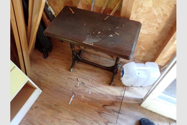 Auction listing photo