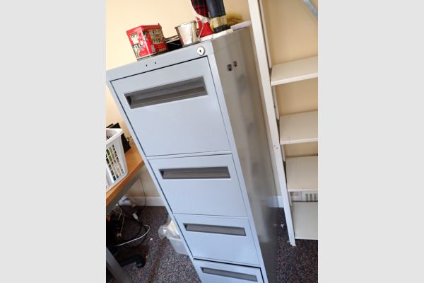Auction listing photo
