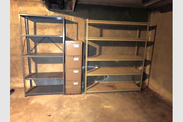 Auction listing photo