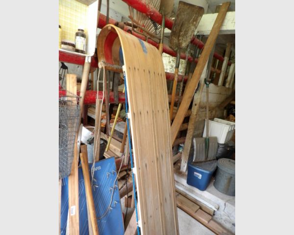 auction image