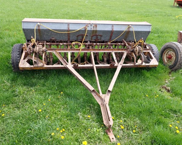 Auction listing photo