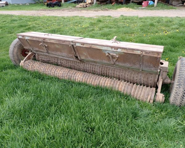 Auction listing photo