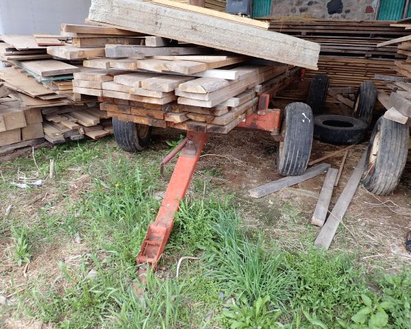 Auction listing photo