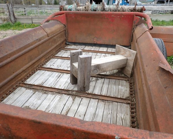 Auction listing photo