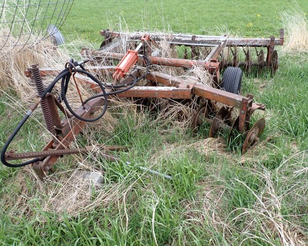 Auction listing photo