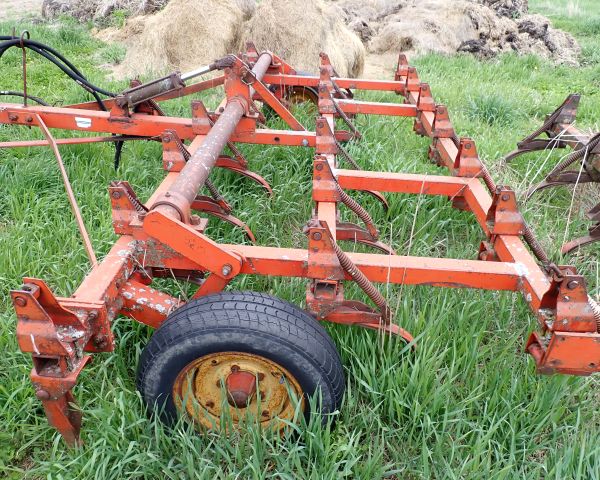 Auction listing photo