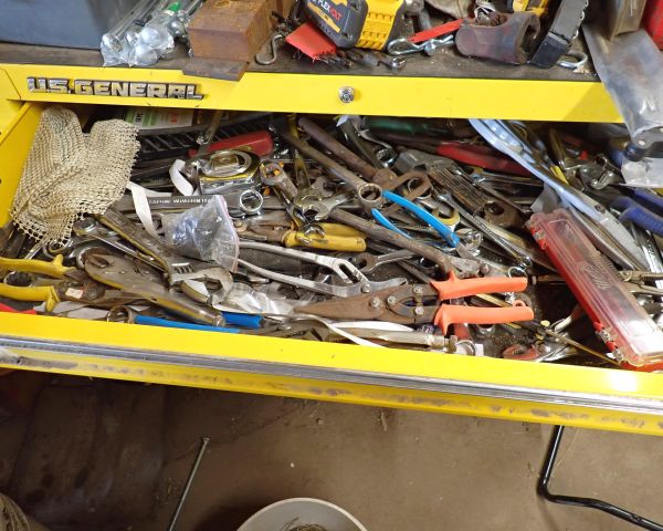 Auction listing photo