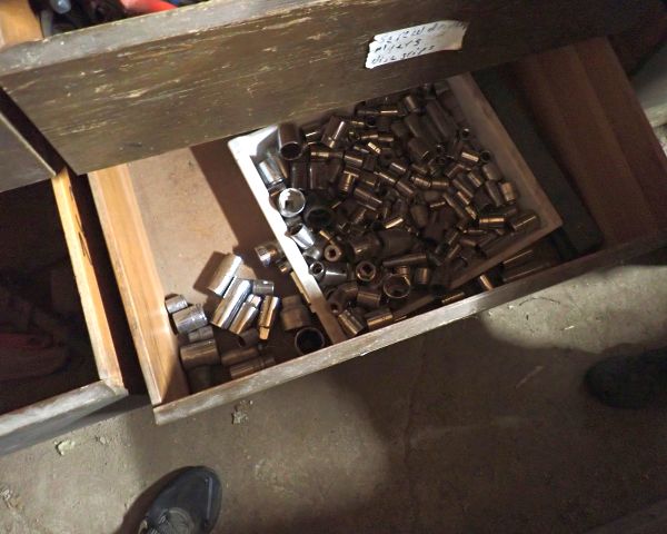 Auction listing photo