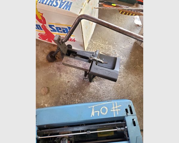 auction image