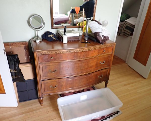 Auction listing photo