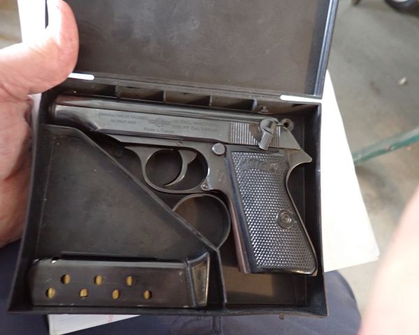 Auction listing photo