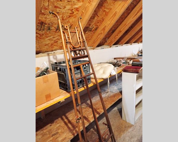 Auction listing photo