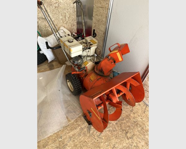 auction image