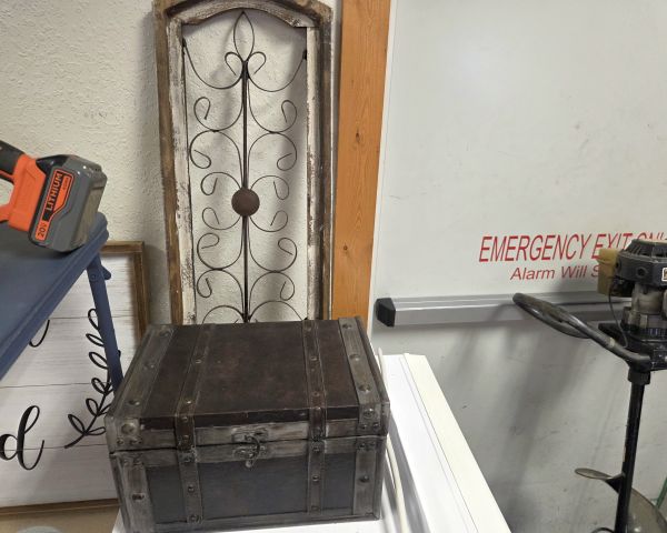 Auction listing photo