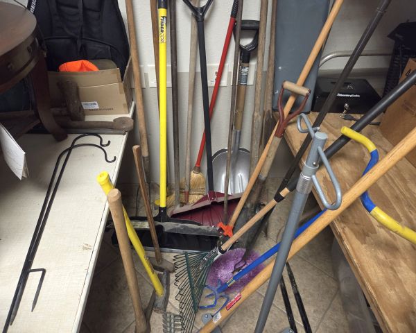 Auction listing photo