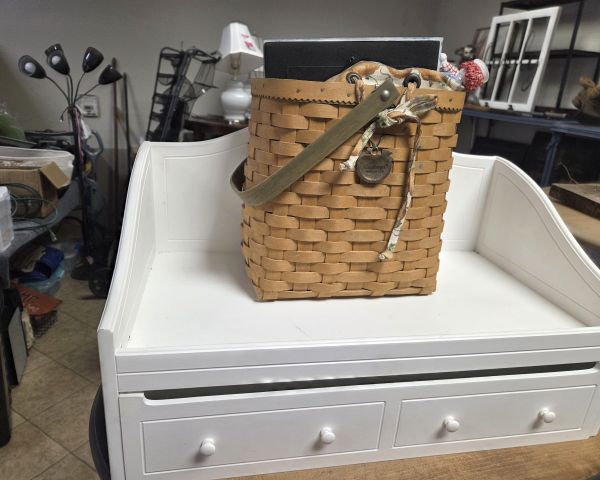 Auction listing photo