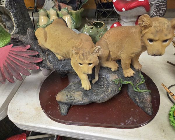 Auction listing photo