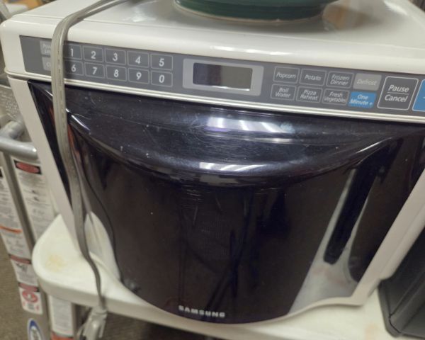Auction listing photo