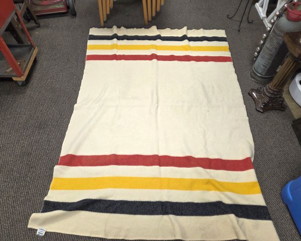 Auction listing photo