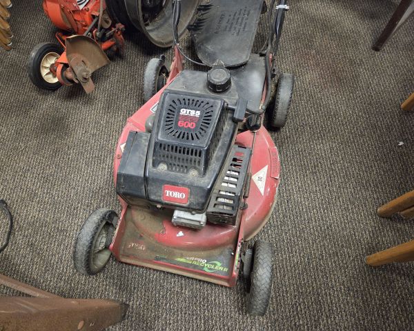 Auction listing photo
