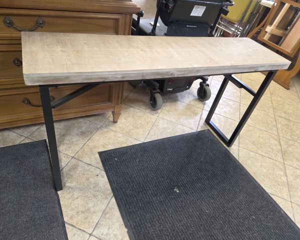Auction listing photo