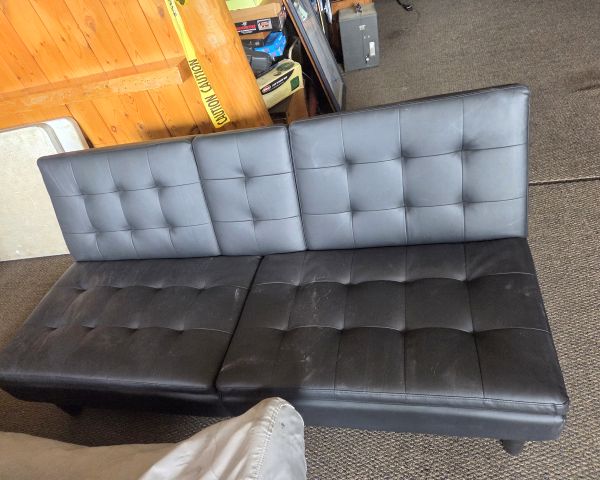 Auction listing photo