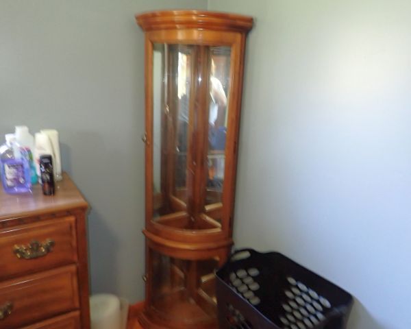 Auction listing photo