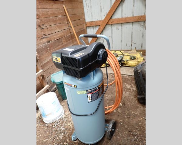 Auction listing photo