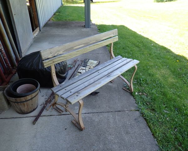 Auction listing photo