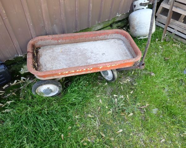 Auction listing photo