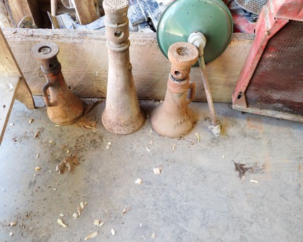 Auction listing photo