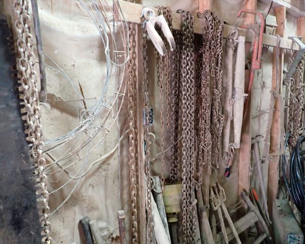 Auction listing photo