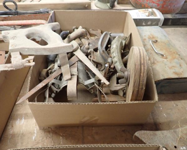 Auction listing photo