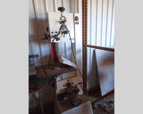 Auction listing photo