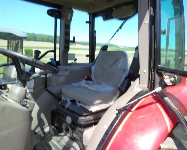 Auction listing photo