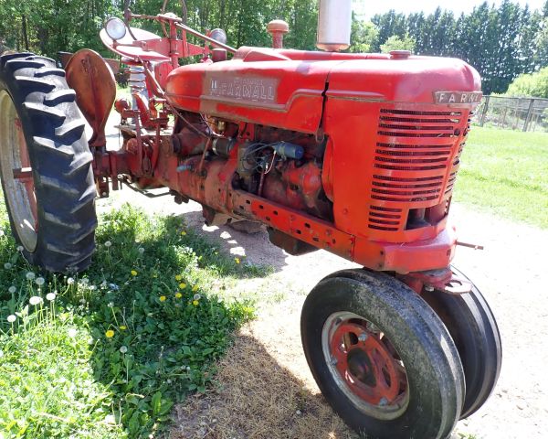 Auction listing photo