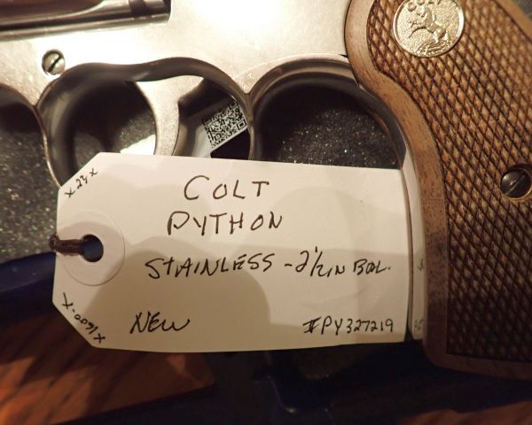 Auction listing photo