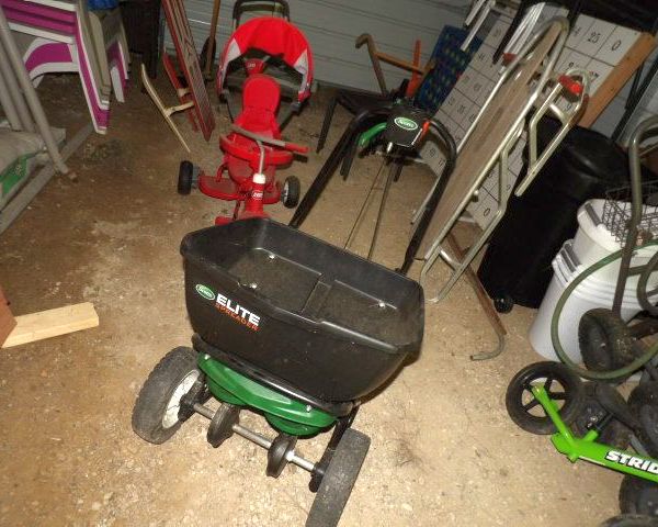 auction image