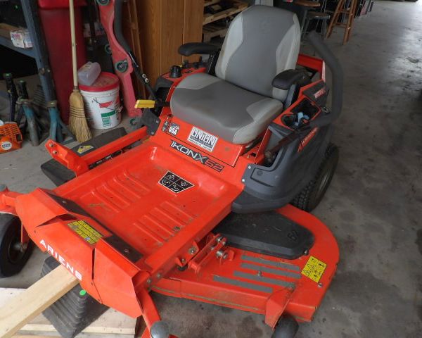 auction image