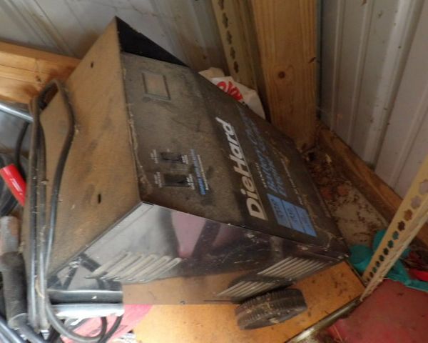 auction image